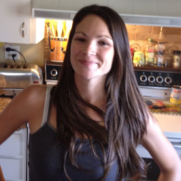 Meet your Posher, Debra - Picture 1 of 1